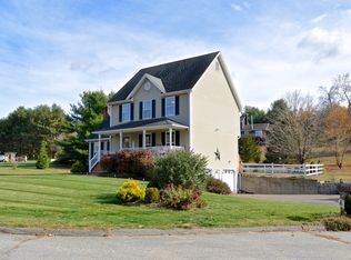 3 Westview Rd, Beacon Falls, CT 06403