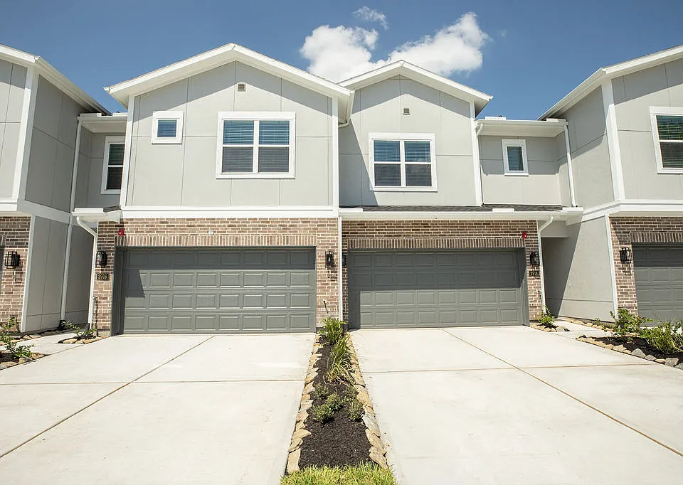 Skymor Pearland