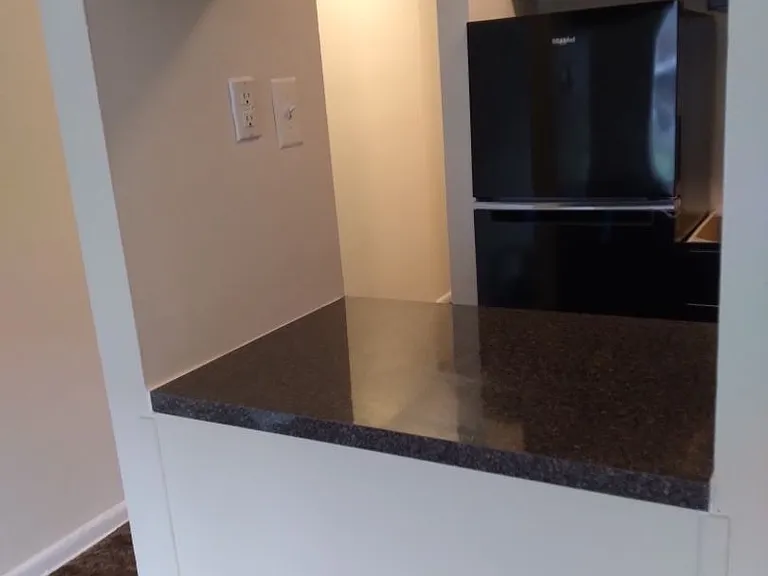 Creswood Apartments- Come home to Convenience! — Photo 18