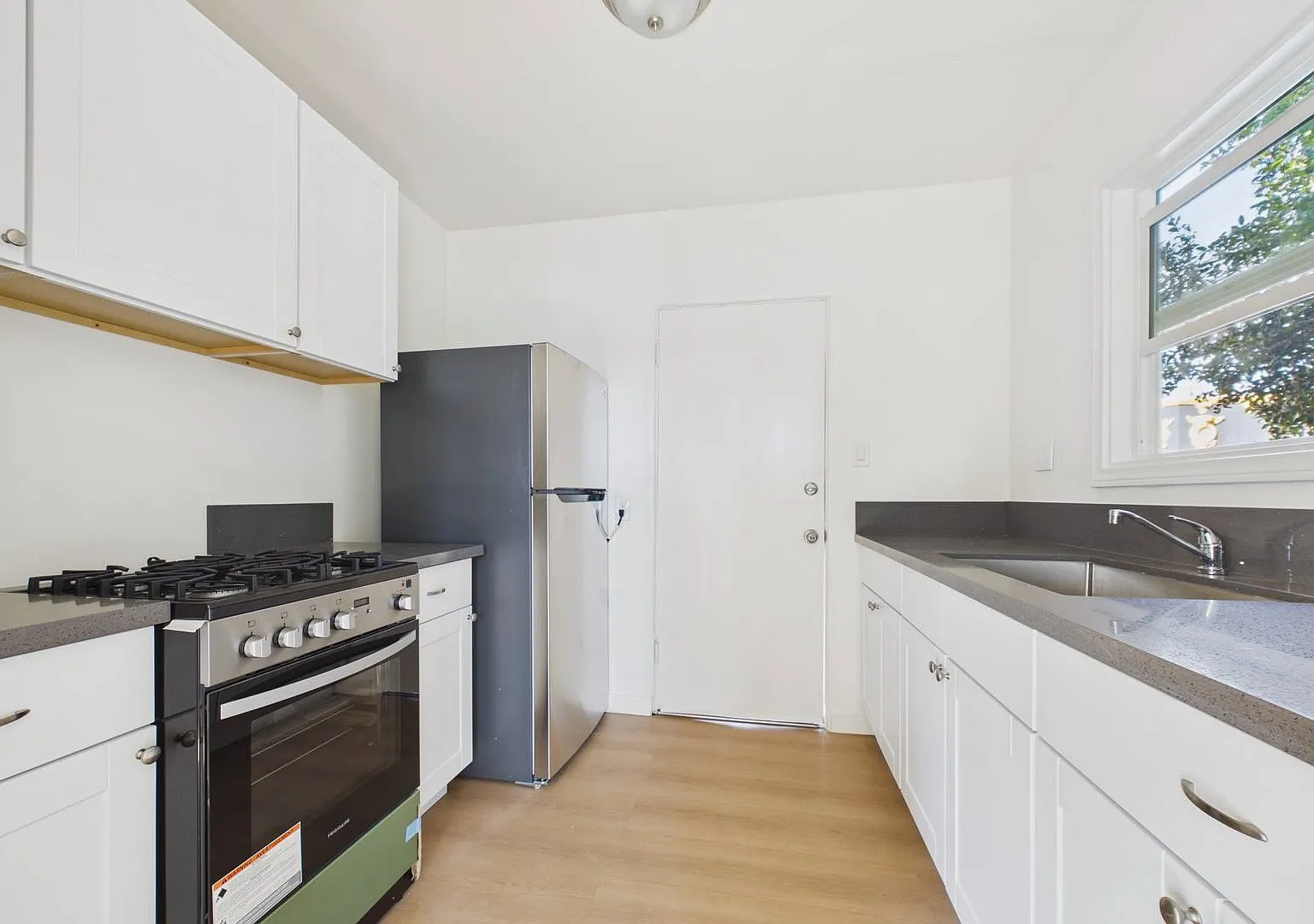 Wilcox Apartments — Photo 1