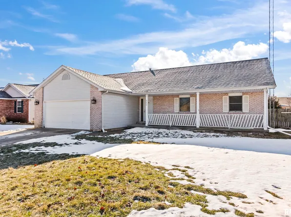 4620 Dickey John Rd, Auburn, IL 62615