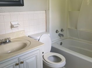 104 Kingsnoll Dr, Warner Robins, GA 31093