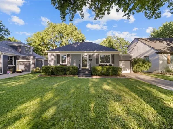7627 Belleview Ave, Kansas City, MO 64114