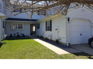 2 Amherst Ct, Bordentown, NJ 08505