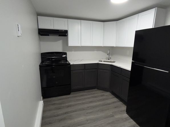 126 Mountain Dale Rd #3