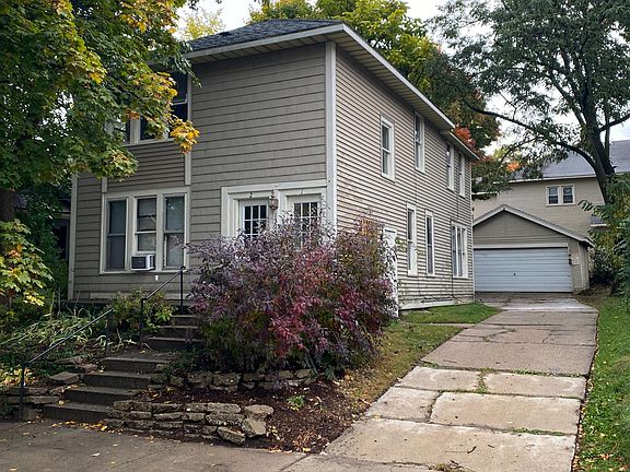 2nd image of 1306 Buffalo Ave NE #2