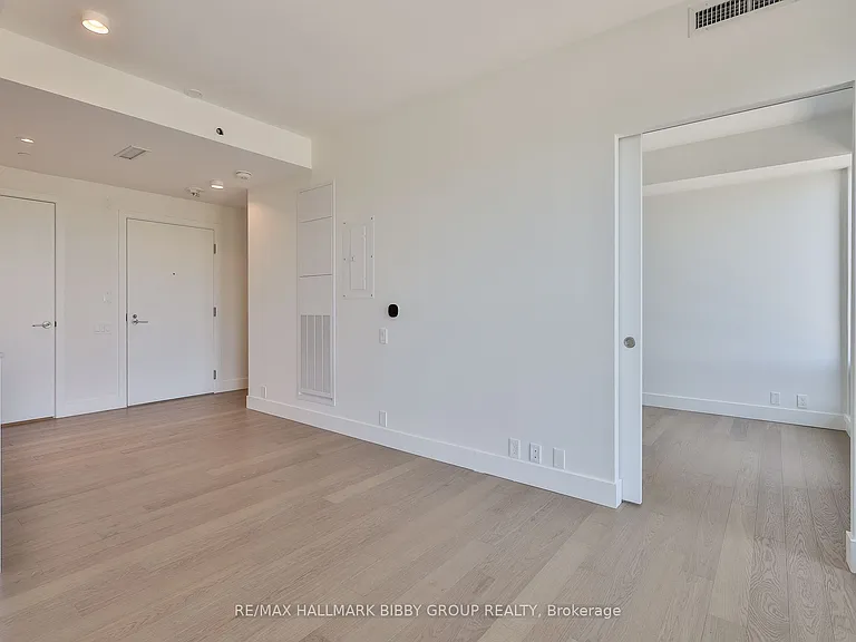 1414 Bayview Ave #506 — Photo 10