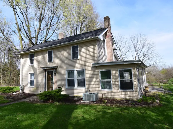 895 Flint Rd, Coldwater, MI 49036