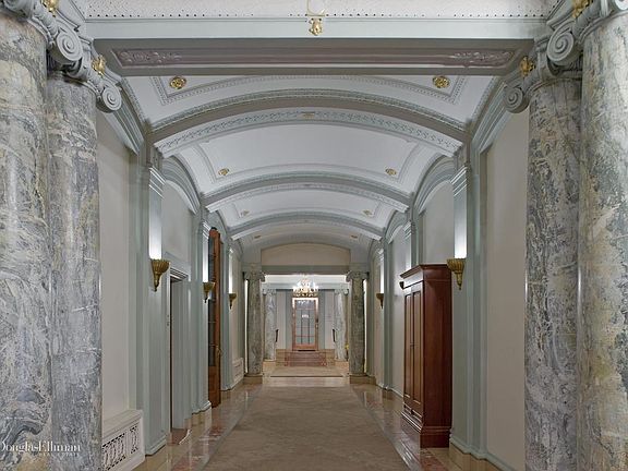 4th image of 135 Central Park W APT 12SC