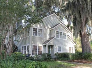 1300 Barnwell Blf, Beaufort, SC 29902