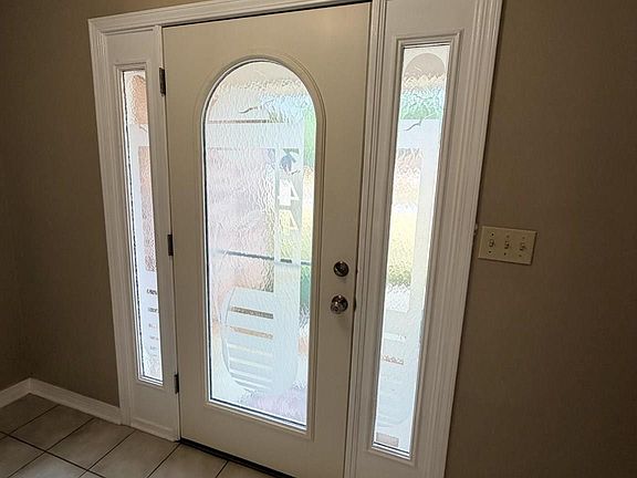 5th image of 3441 Argyle Dr