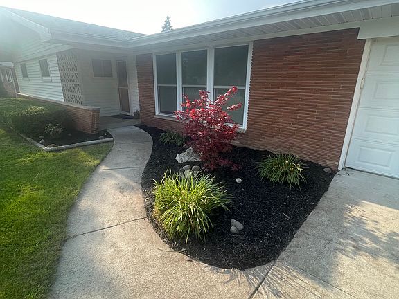 3rd image of 4384 Walton Pl