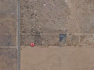 E Avenue M, Palmdale, CA 93550
