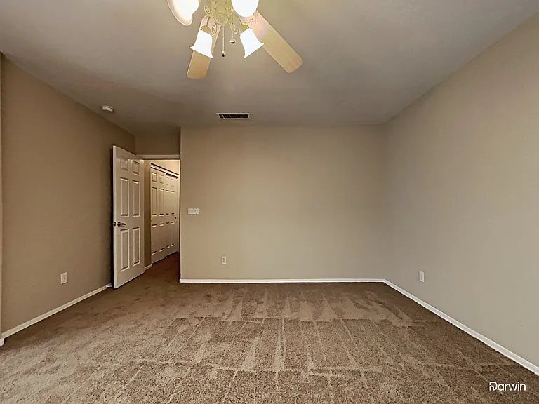 16206 N 137th Dr — Photo 9