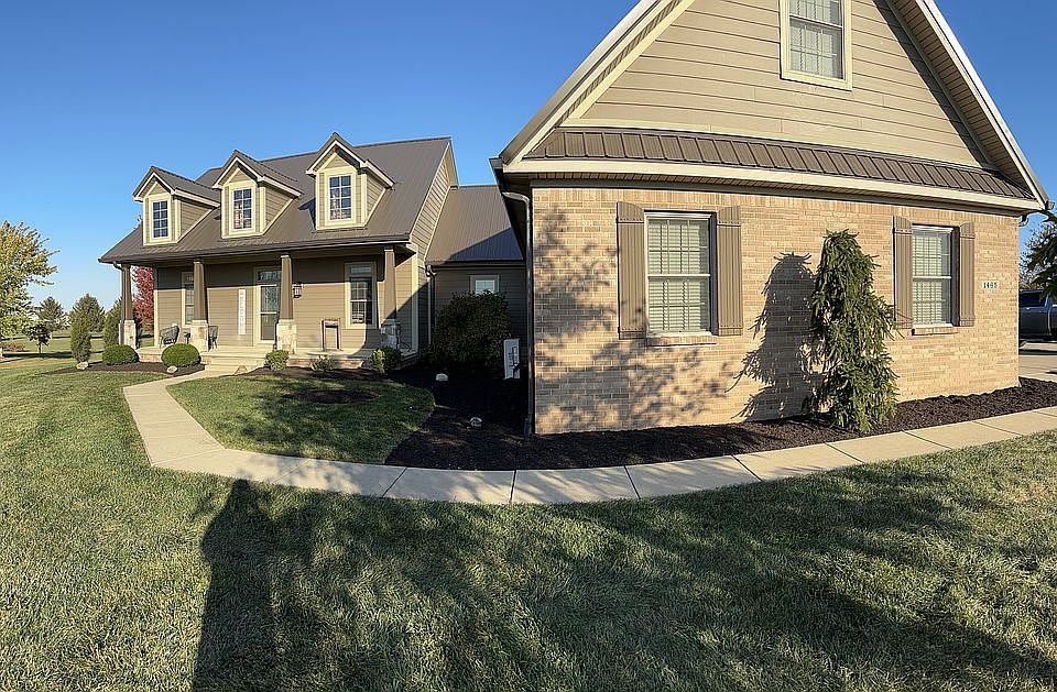 1st image of 1465 S Rosewood Pl