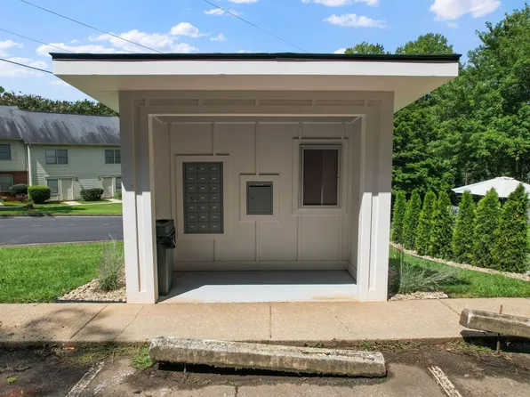 230 13th Avenue Pl NW, Hickory, NC