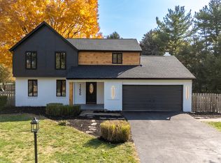 11656 Streamside Dr, Pickerington, OH