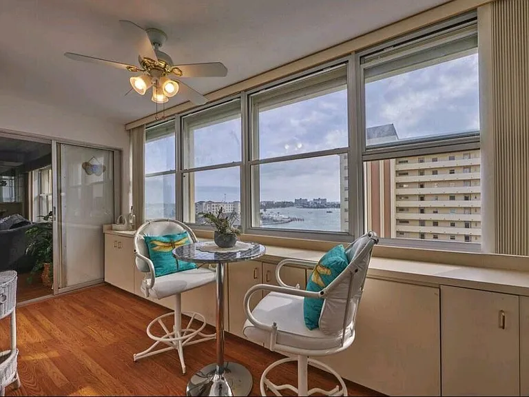 4550 Cove Cir #808 — Photo 10