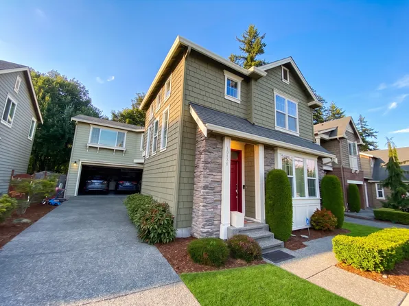 18136 NE 111th St, Redmond, WA 98052