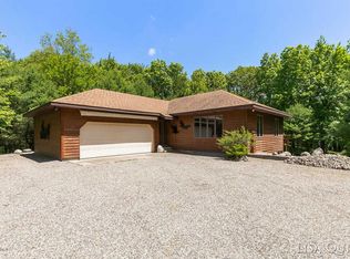 5500 Sunfish Lake Ave NE, Rockford, MI 49341