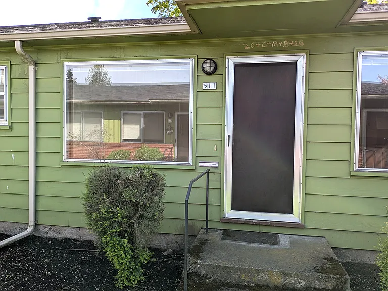 511 NE 78th Ave — Photo 1