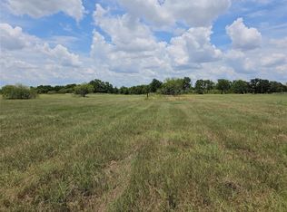 1753 Strickland Ln, Eagle Lake, TX 77434