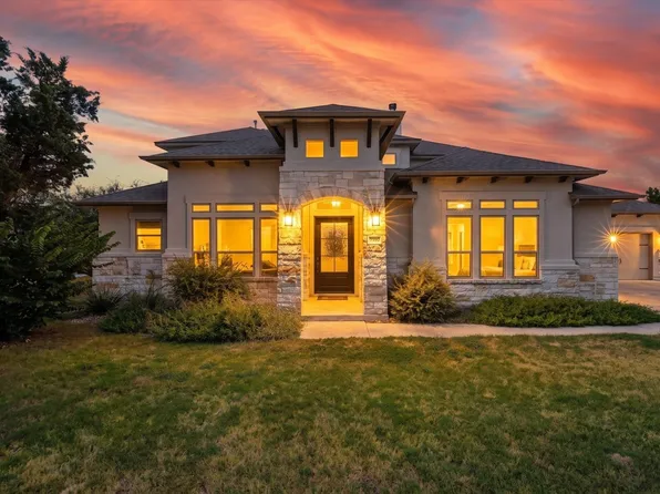 19112 Leisure Ln, Jonestown, TX 78645