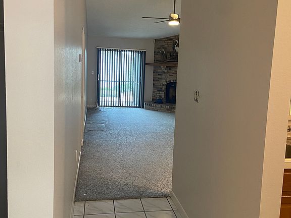3rd image of 1768 Castle Rock Rd