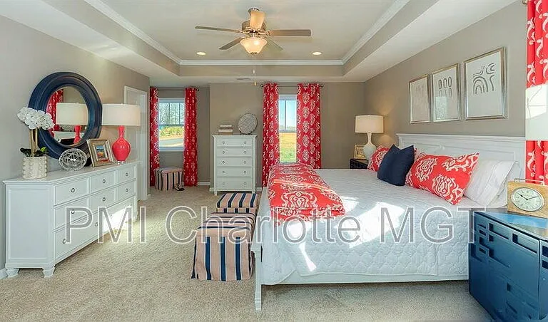 1120 Walbury Hl — Photo 21
