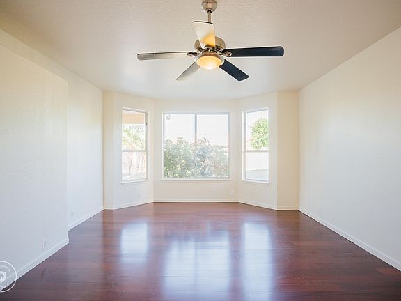 5th image of 7174 W Willow Ave