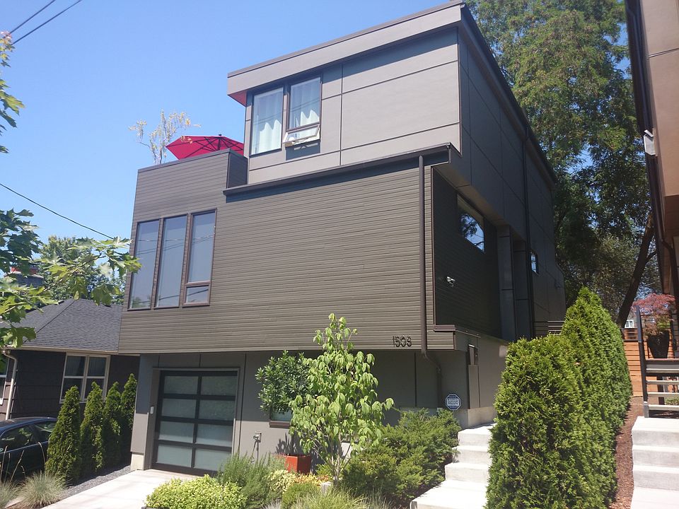 2nd image of 1508 E Marion St