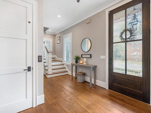 5th image of 111 Butler Ave