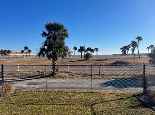 2037 Schulte Ave, Daytona Beach, FL 32118