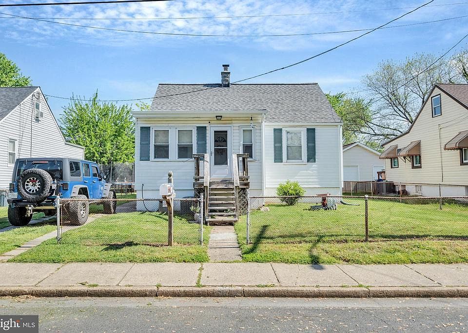 1st image of 84 Avalon Ave