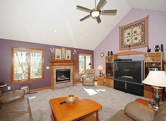 4th image of 6619 Golden Oak Ln