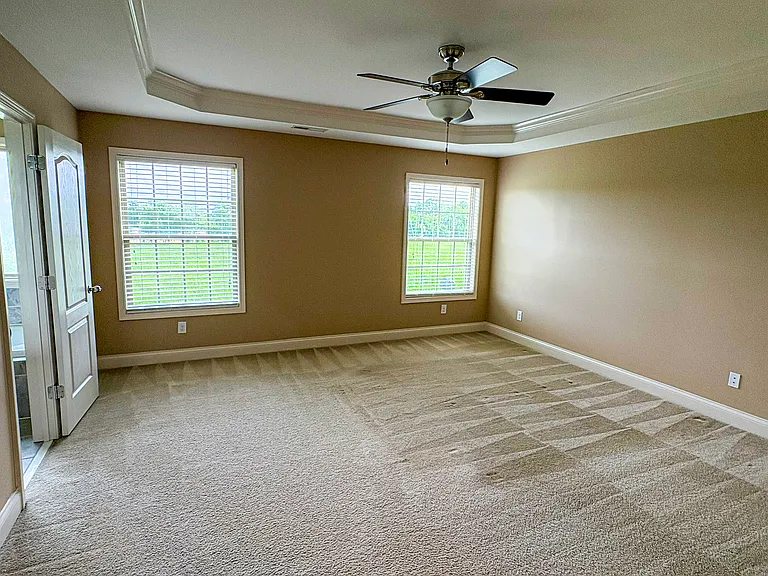 4596 Larkhill Ln — Photo 14