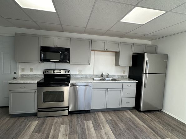 113 E Middle St APT 4