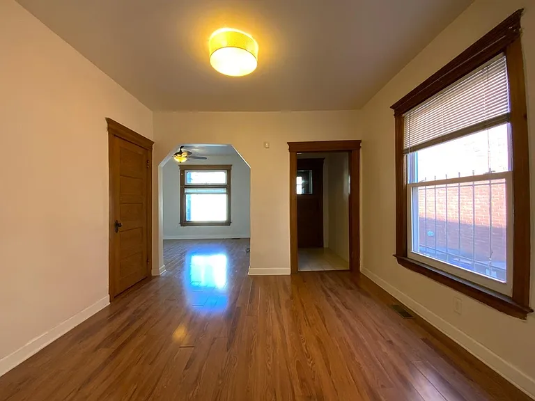 1539 Merrick St — Photo 4