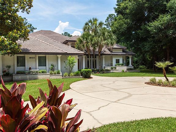 5th image of 38415 Timberlane Dr