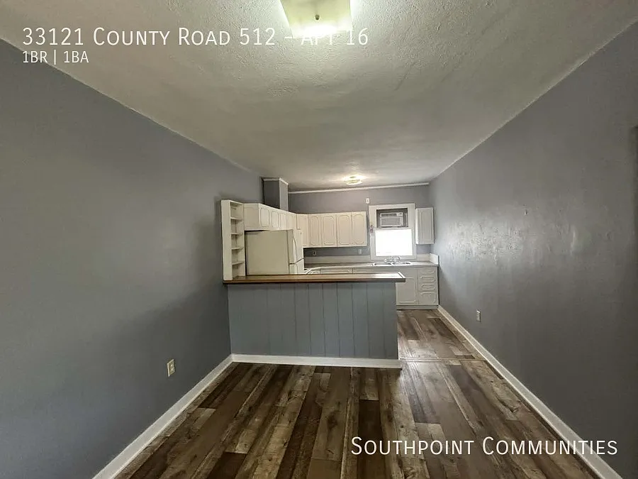 Building Photo - 33121 County Road 512 #16
