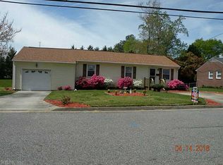 7 Rugby Rd, Newport News, VA 23606