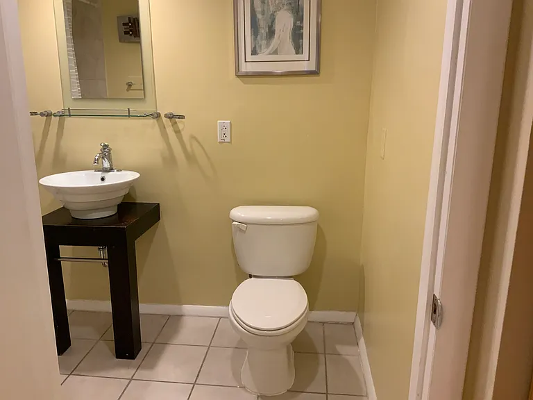 701 S Madison Ave #213 — Photo 30