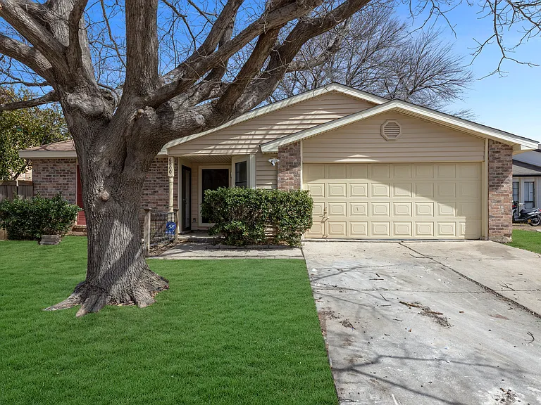 6800 Elliot Ct — Photo 22