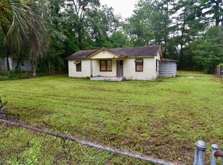 700 Peake St, Holly Hill, SC 29059