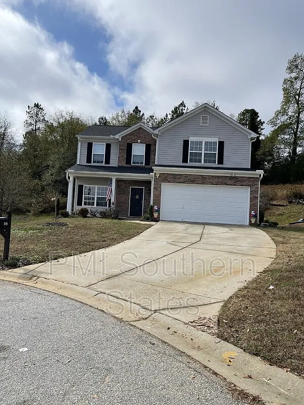 4 bed, 2.5 bath, 1880 sqft, $2,100 — Photo 1