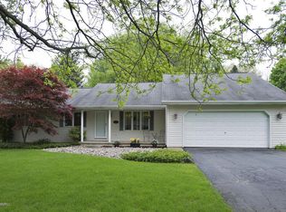 114 Christy Rd, Battle Creek, MI 49015