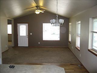4th image of 502 Parkway Dr