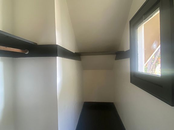 3rd image of 819 22nd St #819A