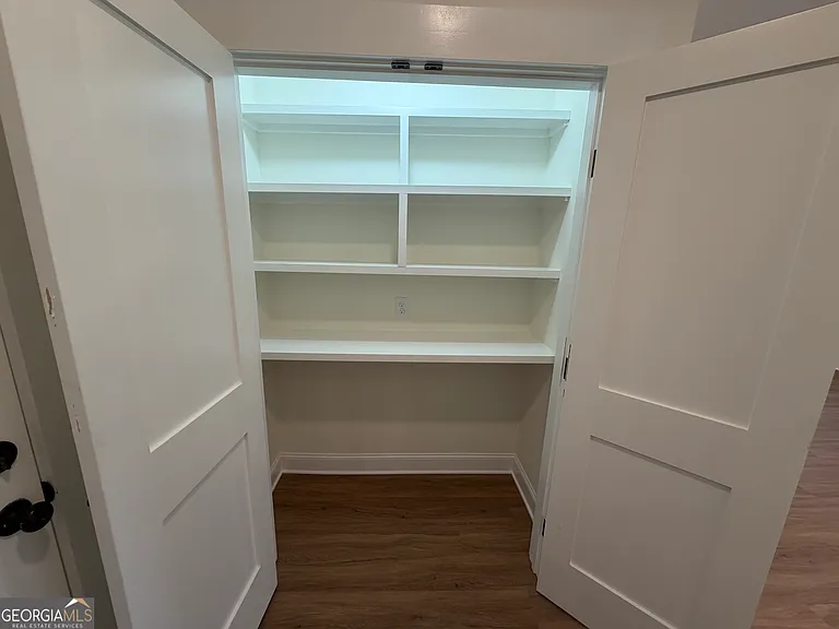 101 Longpoint Dr #A — Photo 8