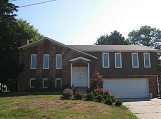 321 Eighmy Rd, Pittsburgh, PA 15239